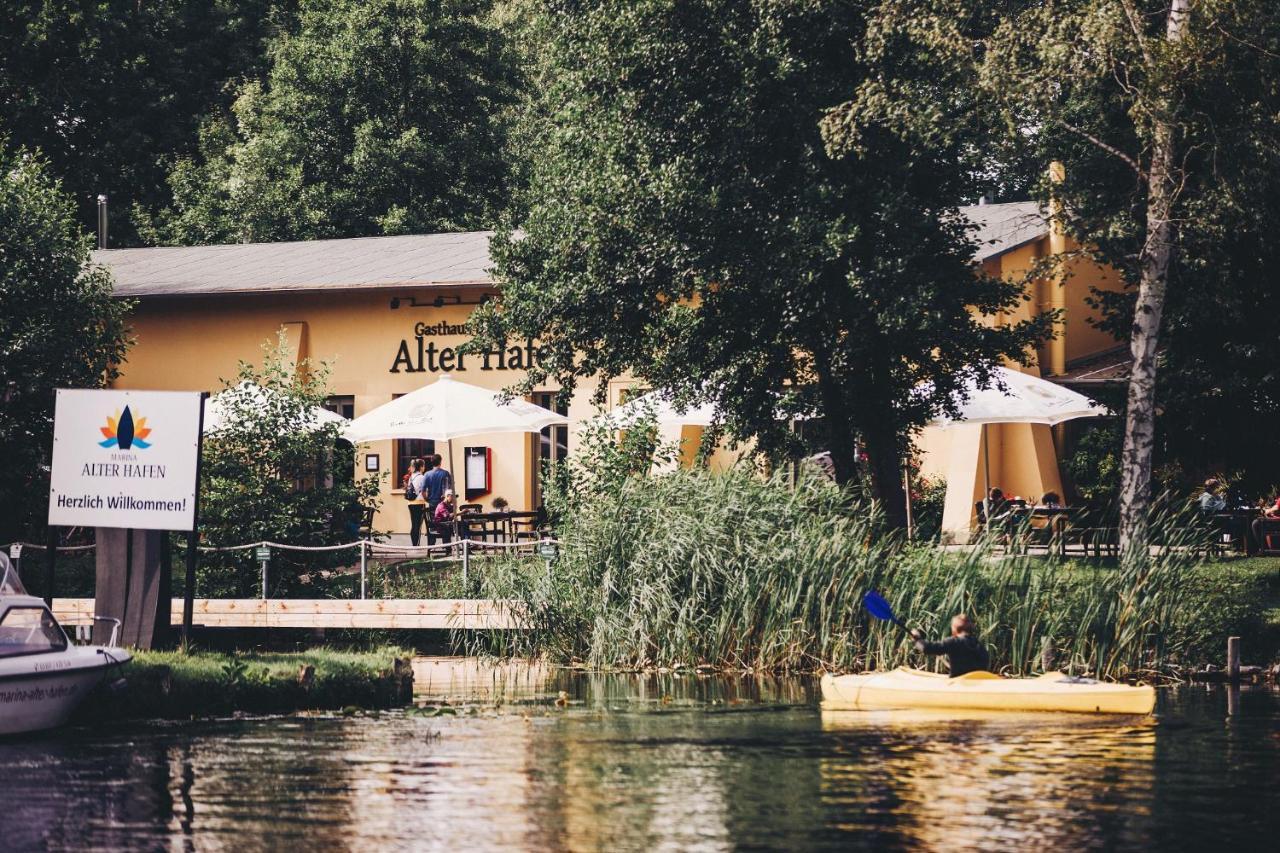 Pension Alter Hafen Zehdenick Exterior photo